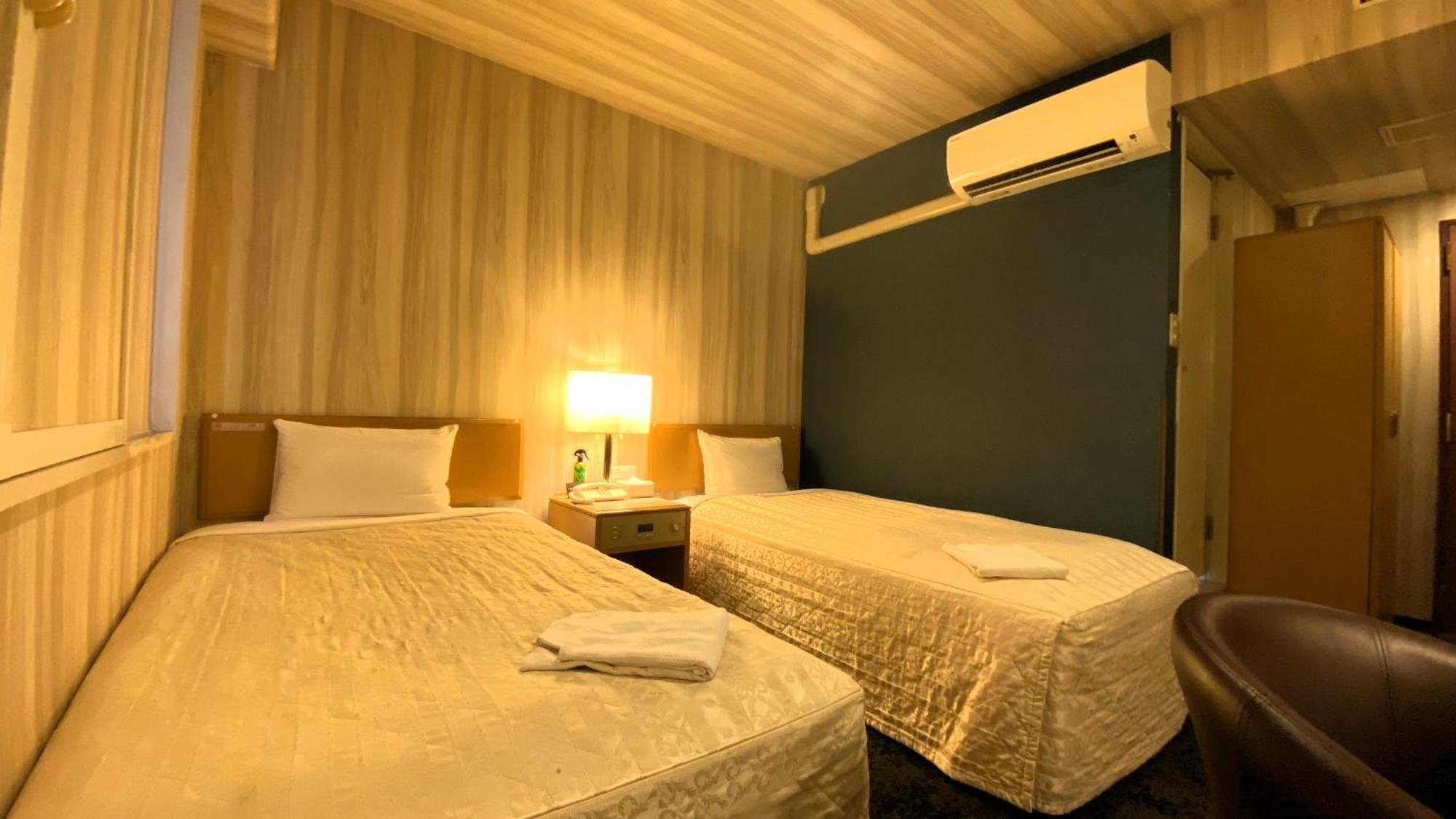 Hotel Select Inn Isehara Buitenkant foto